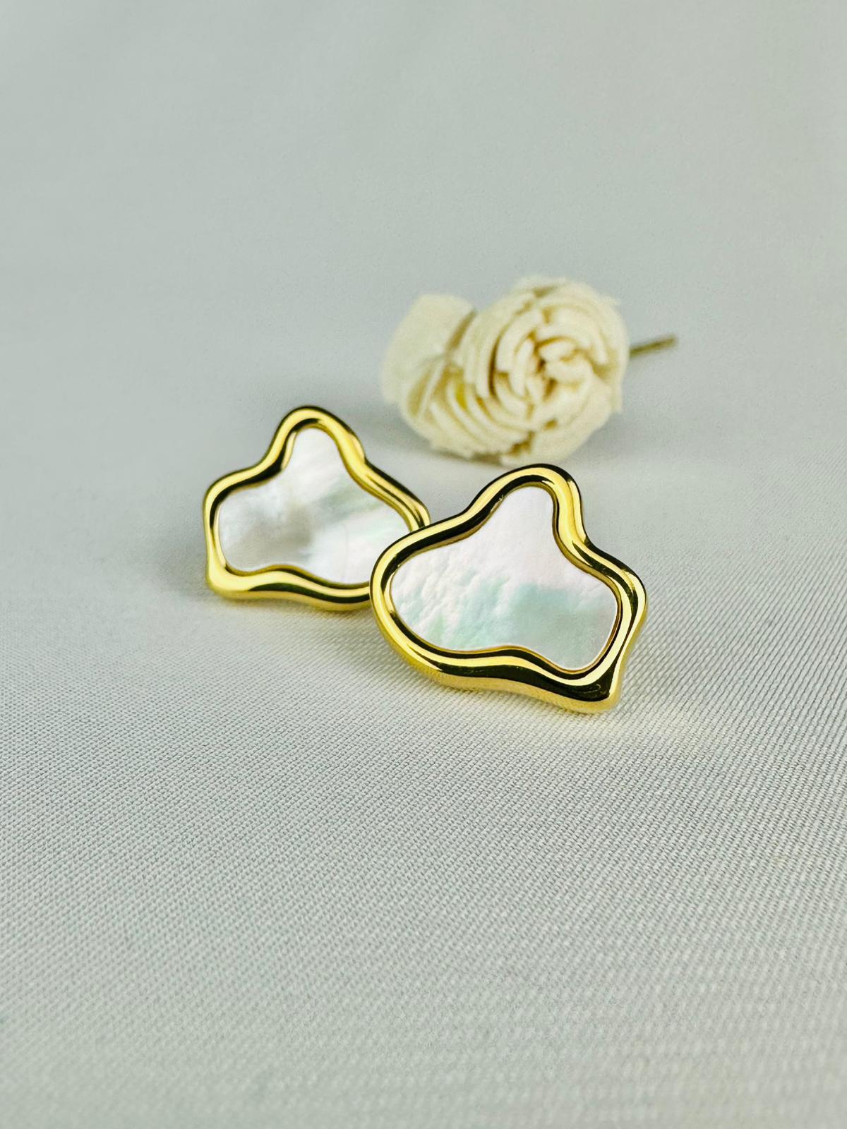 NACELIA Collection - Boucles d’oreilles - Nacre
