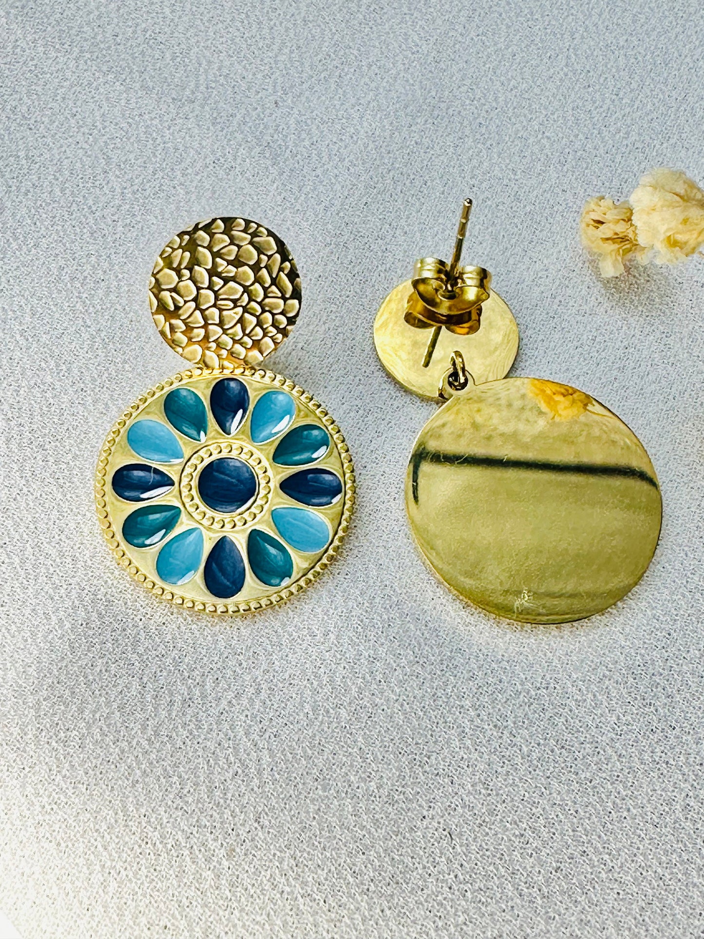 boucles, boucles d oreilles, créoles, boucle d oreille, boucle d oreille femme, boucle d oreille anneau, bijou acier inoxydable, bijoux en acier inoxydable, bijoux inoxydables, bijoux acier inoxydable doré, site de bijoux acier inoxydable