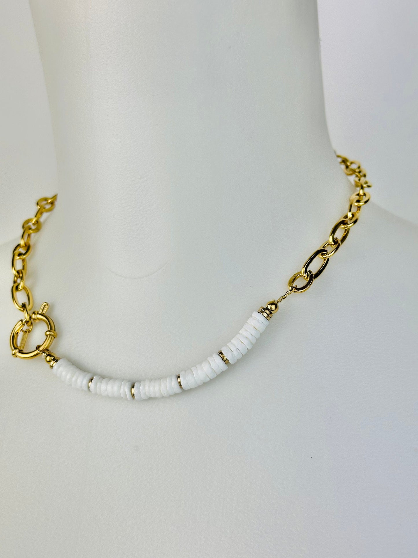 MARINE necklace, pretty white semi-precious stones, thick golden stainless steel chain, Gift idea, Women's jewelry.