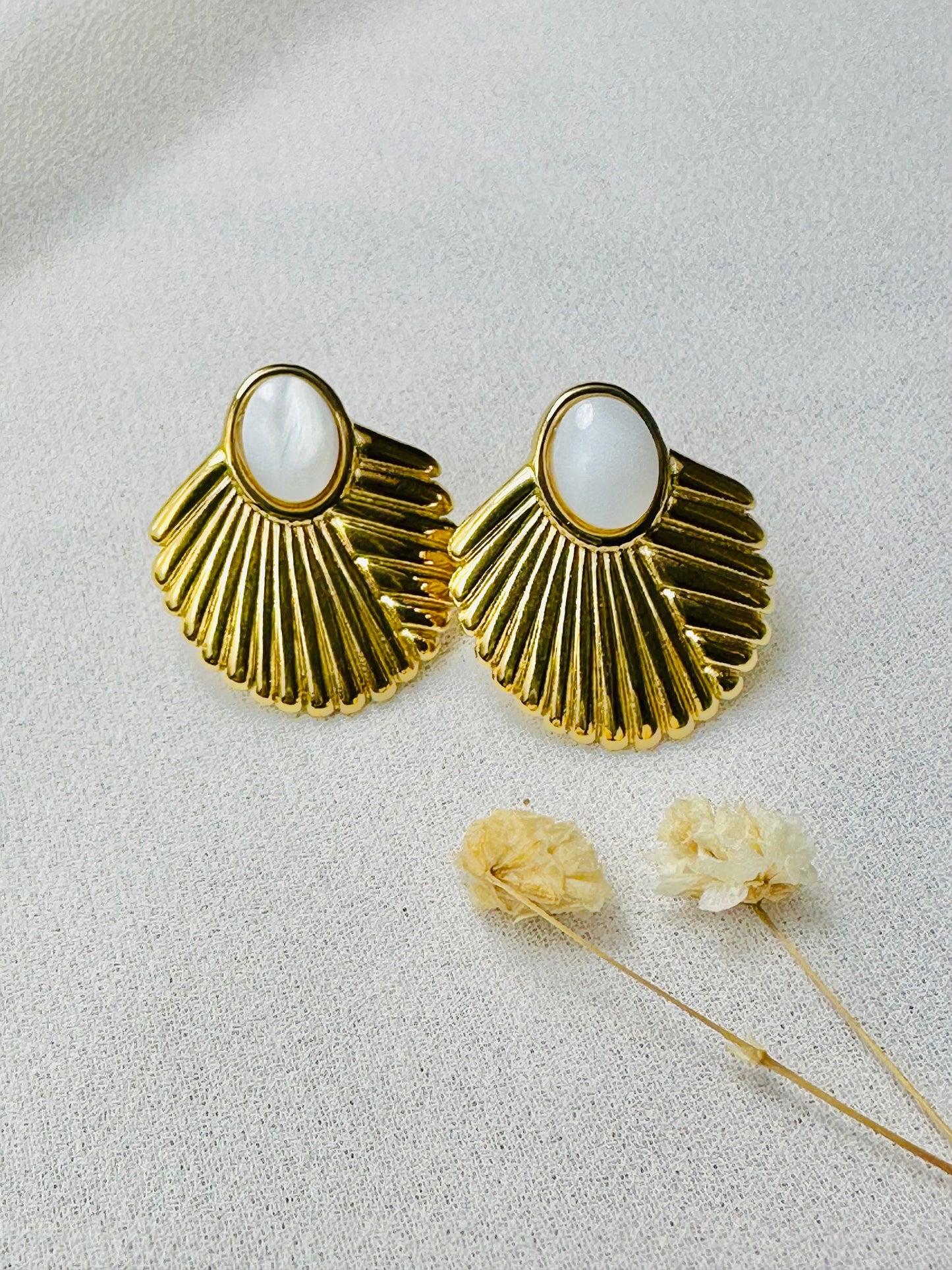boucles, boucles d oreilles, créoles, boucle d oreille, boucle d oreille femme, boucle d oreille anneau, bijou acier inoxydable, bijoux en acier inoxydable, bijoux inoxydables, bijoux acier inoxydable doré, site de bijoux acier inoxydable