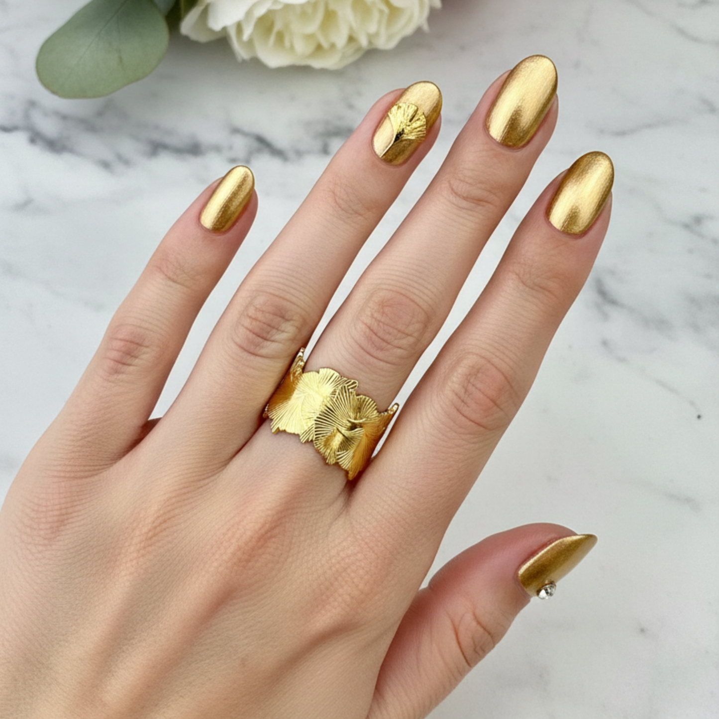 GINKGO LEAVES adjustable ring in stainless steel for women - golden ginkgo leaf ring - Gift idea - jewelry for women.