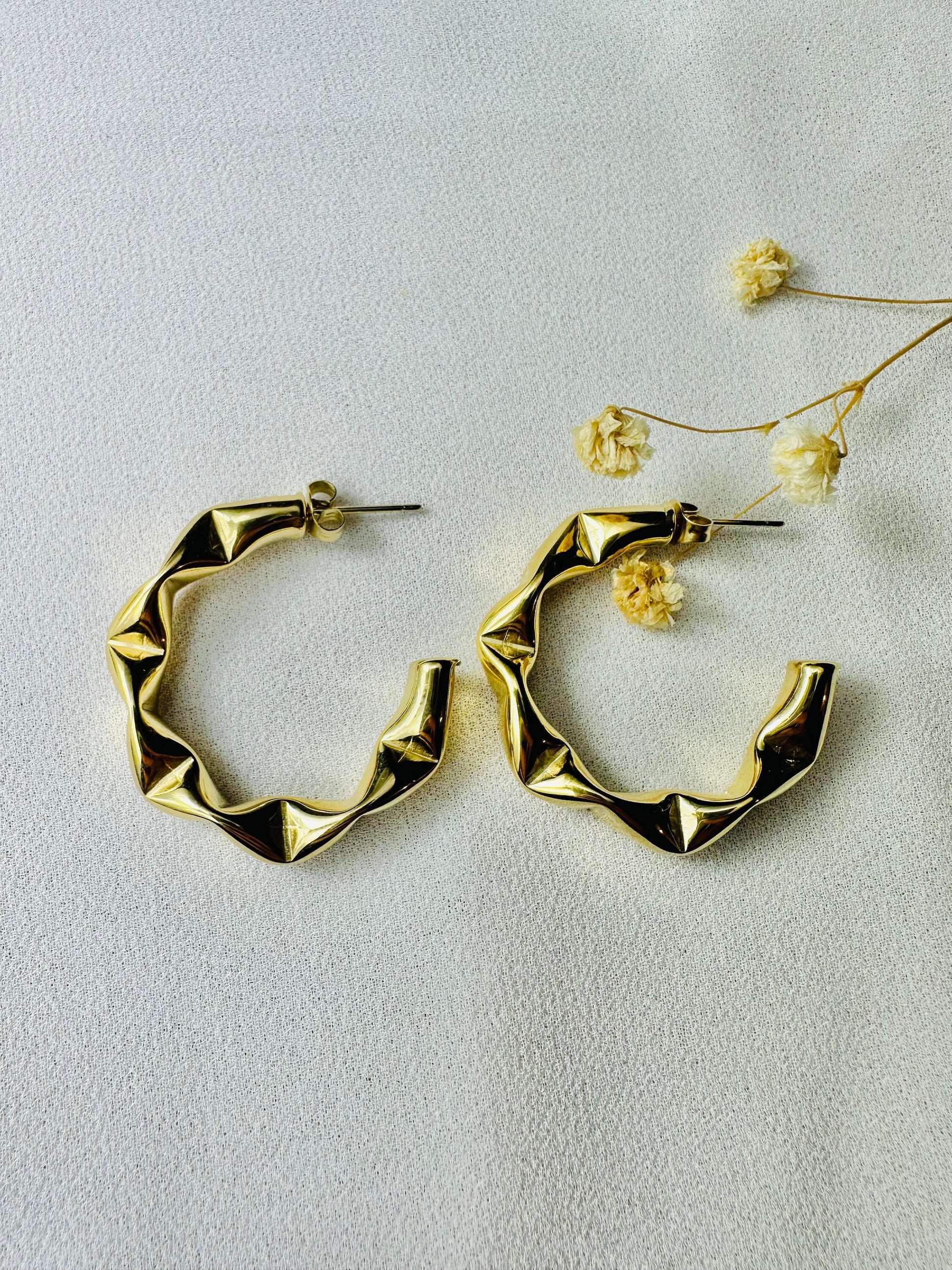 boucles, boucles d oreilles, créoles, boucle d oreille, boucle d oreille femme, boucle d oreille anneau, bijou acier inoxydable, bijoux en acier inoxydable, bijoux inoxydables, bijoux acier inoxydable doré, site de bijoux acier inoxydable