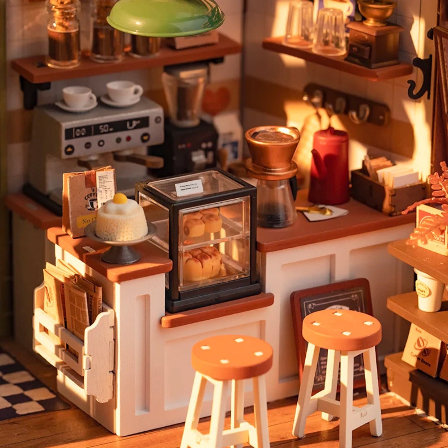 Tiny Coffee Shop – Décoration maison de poupée – Puzzle miniature 3D DIY charmant café en bois – Décoration intérieure – Cadeau pour ados et adultes – Cadeau de Noël