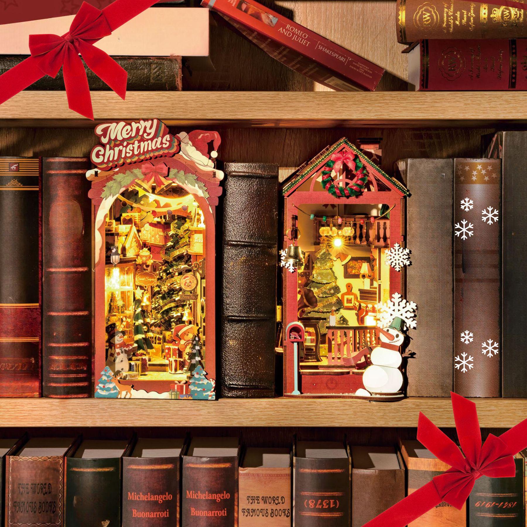 Magical Chrismtas Book nook | Christmas house book end | holiday street Bookshelf decoration | DIY Wooden Miniature | Perfect Christmas Gift