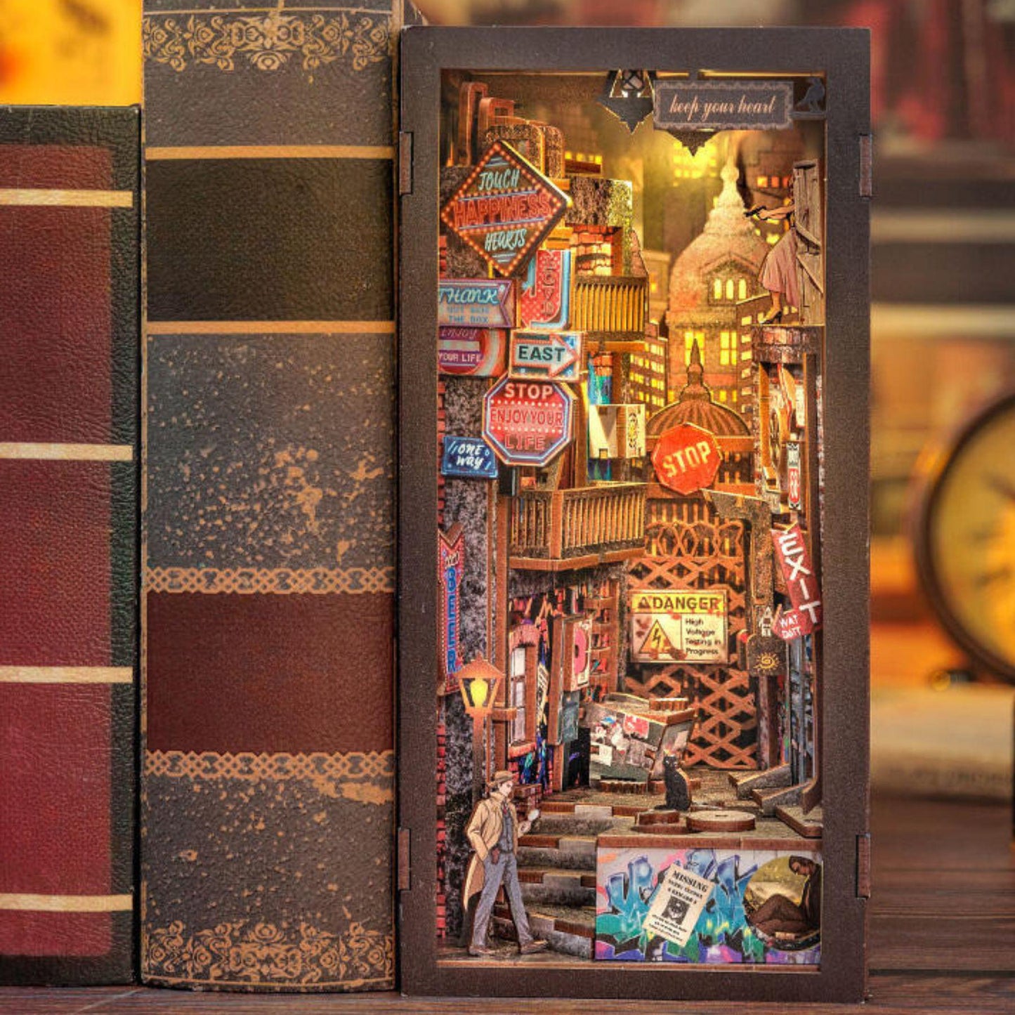 Detective Mystery Book Nook: 3D DIY Wooden Puzzle Bookshelf Decoration