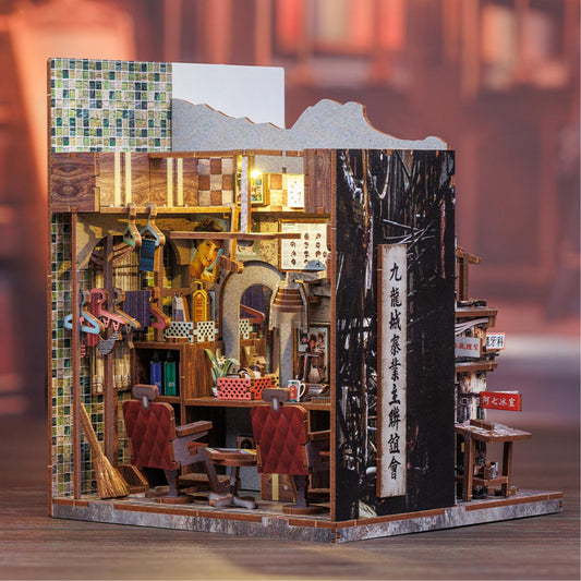 Twilight of Warriors Book Nook: DIY Wooden Bookshelf Decoration